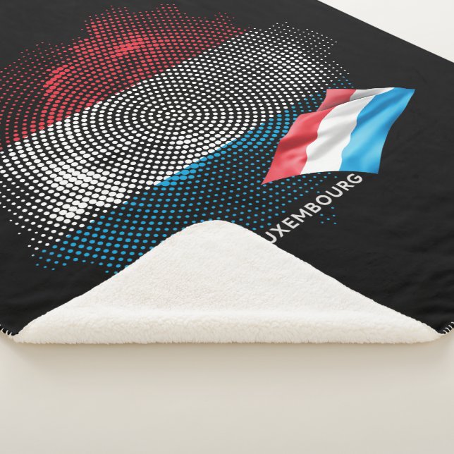 Luxembourg flag sherpa blanket (3/4)