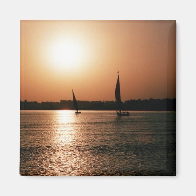 Luxor Beach Magnet (Front)