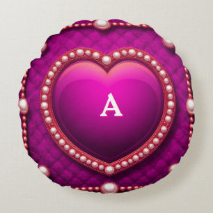 Luxurious Gold Heart Frame Adorned With Pearls Round Pillow