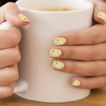 Luxurious Gold Seigaiha Wave Nail Beauty
