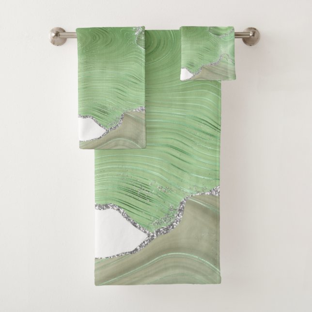 LUXURIOUS GREEN WHITE MARBLE BATHROOM TOWEL SET (Insitu)