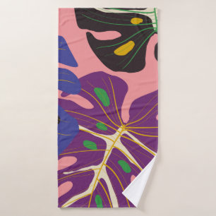 Luxury leaf art deco wallpaper. Nature background. Bath Towel