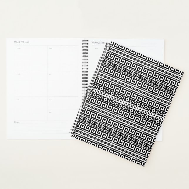Luxury Monochrome Ancient Greek Aztec Maze Linear  (Devant avec enveloppe)