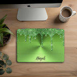 Luxury Sparkle Green Dripping Glitter Personalized iPad Pro Cover<br><div class="desc">Beautiful Luxury Sparkle Green Dripping Glitter With Brushed Metal Texture Design Personalized iPad Pro Cover</div>