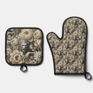 Lycanthropic Splendour – Gothic Victorian Oven Mitt & Pot Holder Set