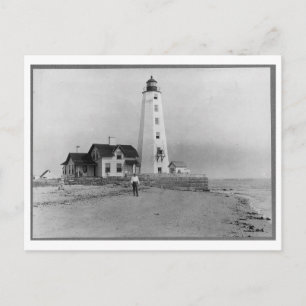 Lynde Point lighthouse, Old Saybrook, CT Vintage Postcard