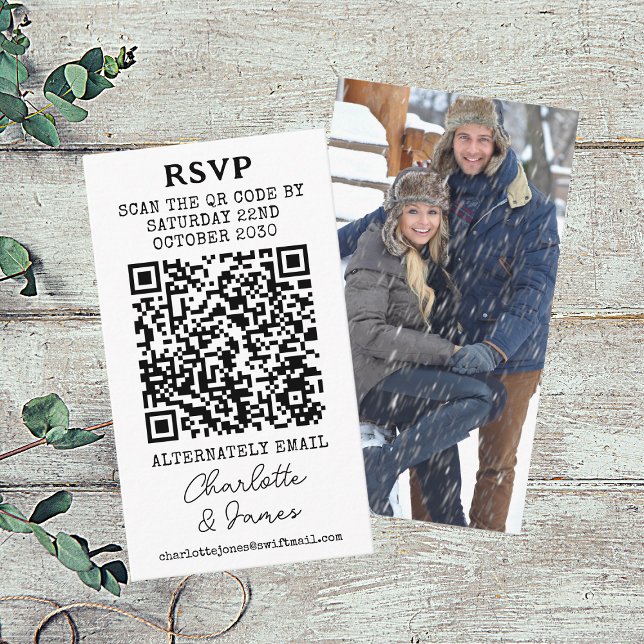 M. Et Mme Photo Elegant Script Code QR Carte RSVP (Front And Back)