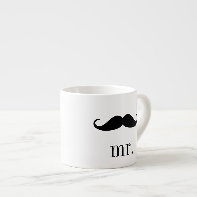 M. Mustache : Tasse de café express (Devant droit)