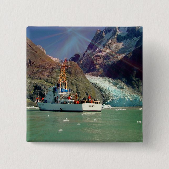 Macaron Carré 5 Cm Alaskan Mountain View avec bateau (Devant)