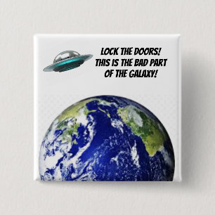Macaron Carré 5 Cm Bouton Past Earth pour Aliens