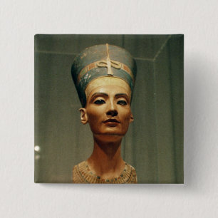 Macaron Carré 5 Cm Buste de la Reine Nefertiti, vue de face