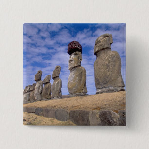 Macaron Carré 5 Cm Chili, île de Pâques. Les 15 Moais à Ahu