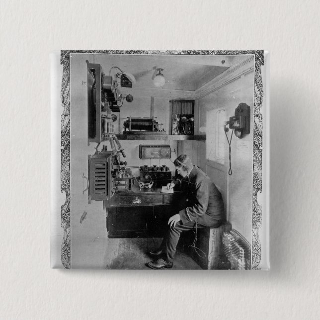 Macaron Carré 5 Cm Comme à bord détruit de "Titanic " (Devant)