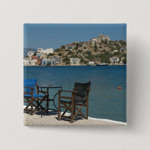 Macaron Carré 5 Cm Europe, Grèce, Kastellorizo : chaises au bord