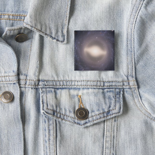 Macaron Carré 5 Cm Galaxie Spirale Ngc 1015. (En situation)