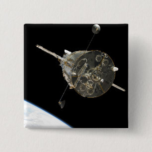 Macaron Carré 5 Cm Le télescope spatial Hubble en orbite au-dessus de