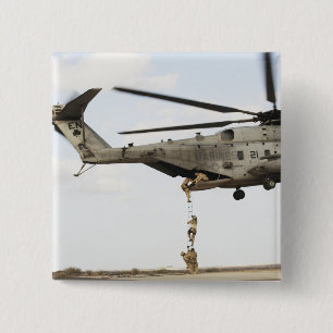 Macaron Carré 5 Cm Les pararescuemen de l'Armée de l'Air conduisent