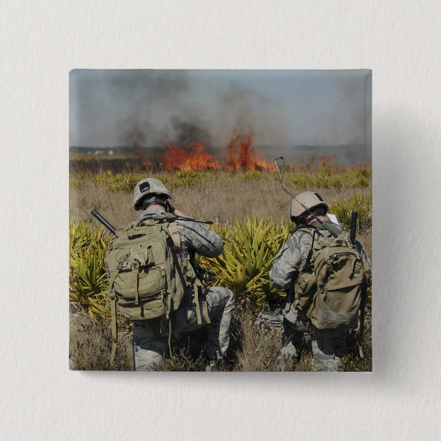 Macaron Carré 5 Cm Les soldats appellent l'information (Devant)
