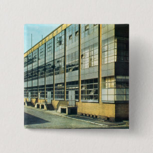 Macaron Carré 5 Cm L'usine de chaussure de Fagus, conçue par Walter