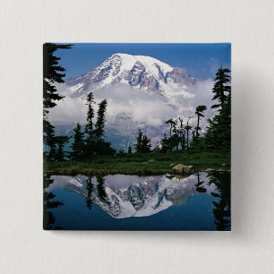 Macaron Carré 5 Cm Mont Rainier reflété dans un lac de montagne