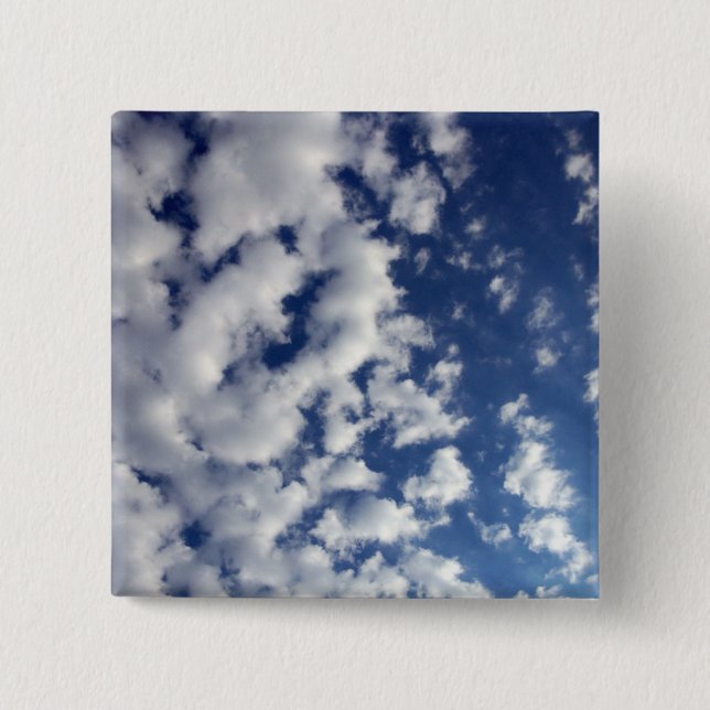 Macaron Carré 5 Cm Nuages Puffy Sur Ciel Bleu (Devant)