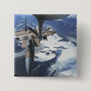 Macaron Carré 5 Cm Un avion F-15C Eagle se trouve derrière un KC-135R