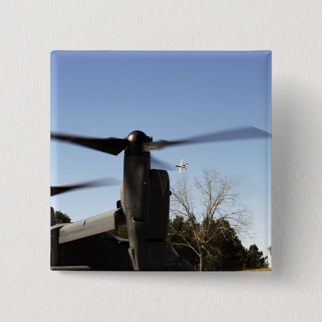 Macaron Carré 5 Cm Un CV-22 Osprey se prépare à décoller (Devant)