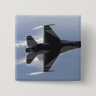 Macaron Carré 5 Cm Un faucon F-16 de combat tire des g élevés