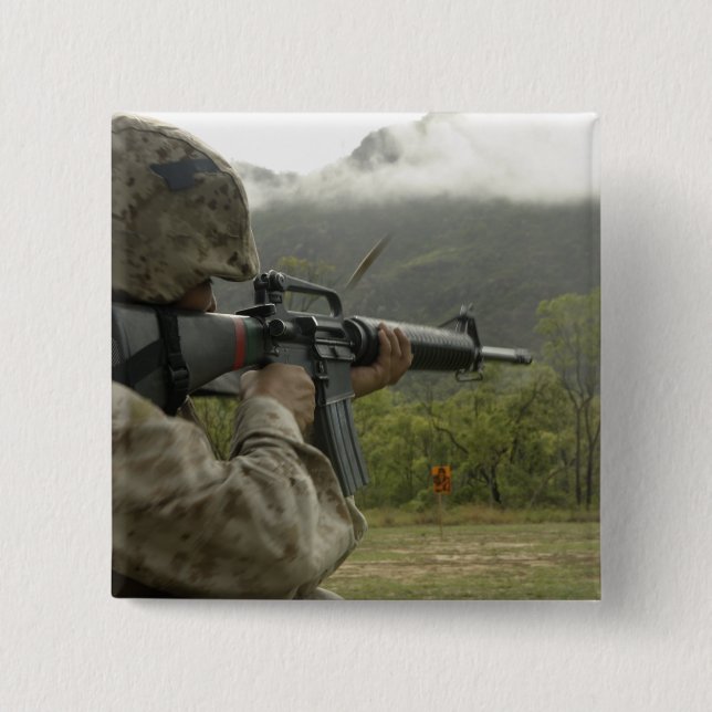 Macaron Carré 5 Cm Un Marine effectue des exercices (Devant)