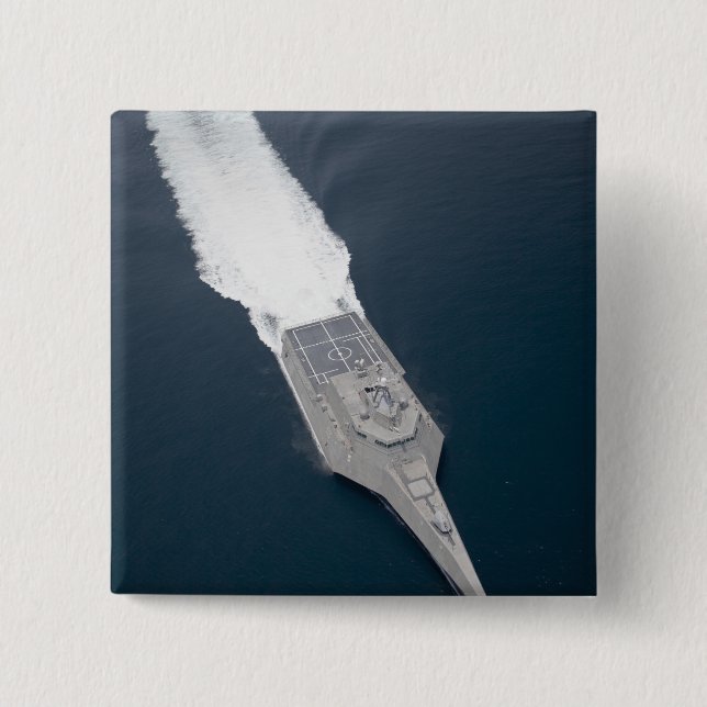 Macaron Carré 5 Cm Vue aérienne du navire de combat littoral (Devant)