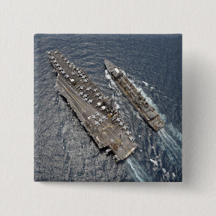Macaron Carré 5 Cm Vue aérienne du porte-avions USS Ronald Reag