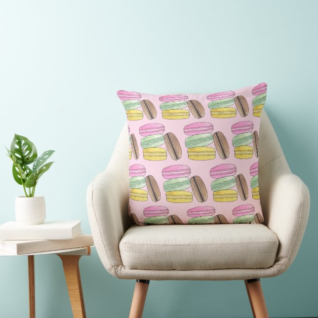 Macaron French Pastry Cookies Macarons Patisserie Throw Pillow (Chair)