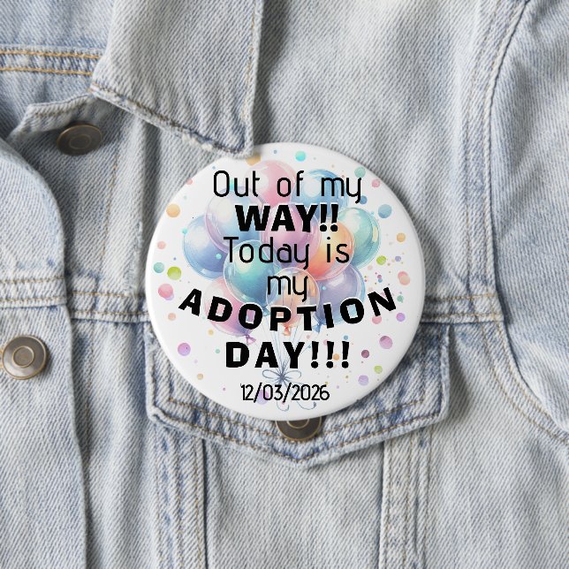 Macaron Rond 10 Cm Adoption Day Button (En situation)