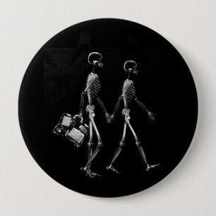 MACARON ROND 10 CM COUPLES SQUELETTIQUES B&W DE DÉPLACEMENT DE VISION