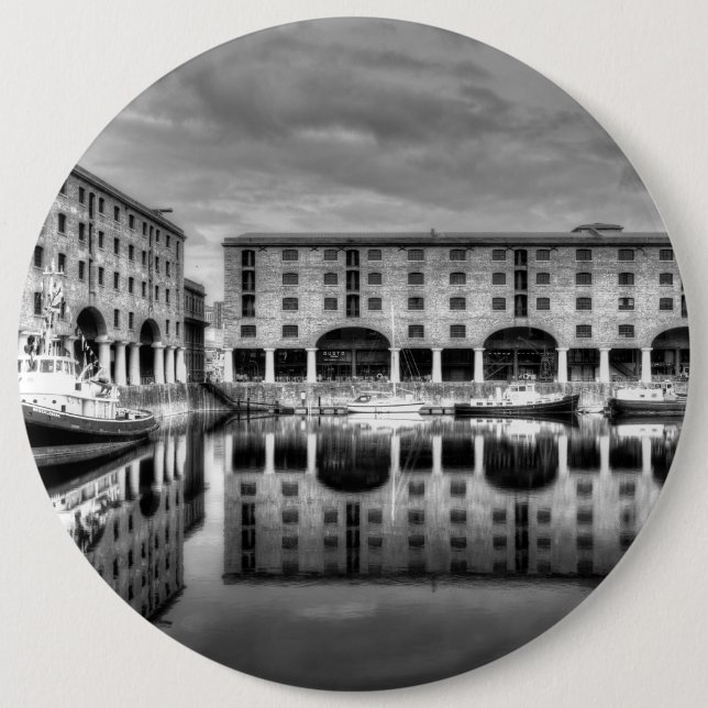 Macaron Rond 15,2 Cm Albert Dock Liverpool Réflexions (Devant)