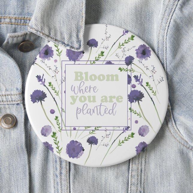 Macaron Rond 15,2 Cm Fleur Où Vous Êtes Plantés Fleurs Violettes (En situation)