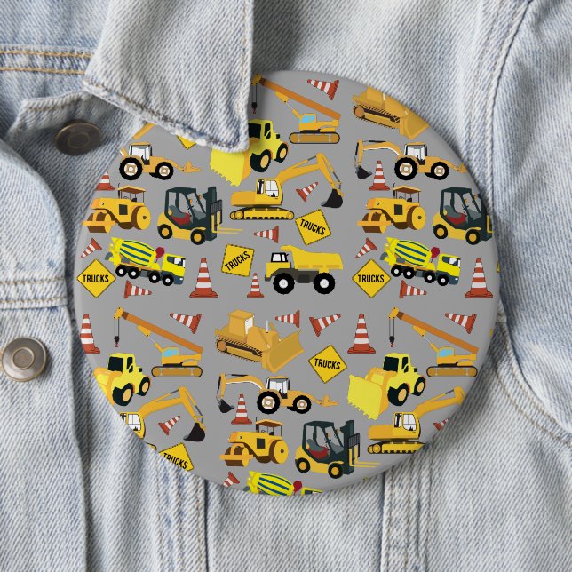 Macaron Rond 15,2 Cm Motif de camions de construction (En situation)