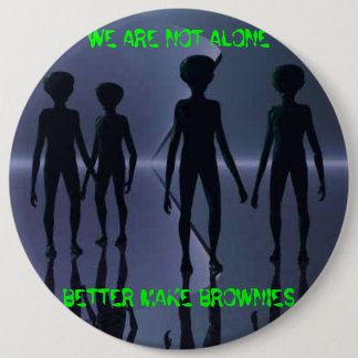 Macaron Rond 15,2 Cm NOUS NE SOMMES PAS SEULS -- Bouton