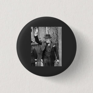 MACARON ROND 2,50 CM CHURCHILL V SIGN.