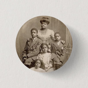 Macaron Rond 2,50 Cm IDA B. Wells avec son leader des droits civiques