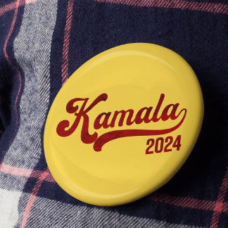 Macaron Rond 2,50 Cm Kamala 2024 Retro Varsity Gold et Red Button Pin
