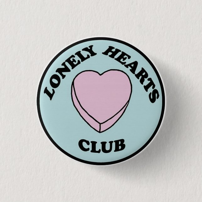 Macaron Rond 2,50 Cm Lonely hearts club pin (Devant)