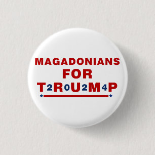 Macaron Rond 2,50 Cm Magadoniens pour Trump 2024 Red Blue Star