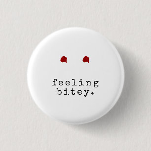 Macaron Rond 2,50 Cm SENTIMENT BITEY Funny Vampire Bite