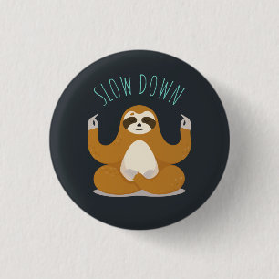 Macaron Rond 2,50 Cm Sloth in Lotus Yoga Pose "Ralentir"