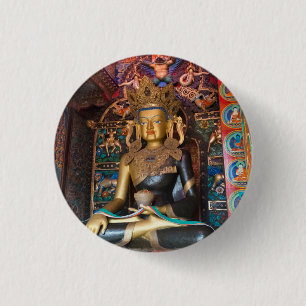 Macaron Rond 2,50 Cm Statue bouddhiste dans le monastère de Litang