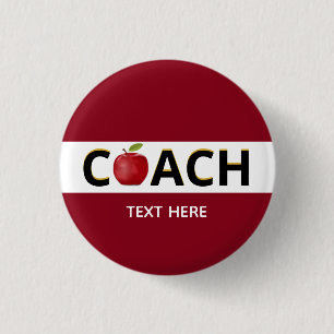 Macaron Rond 2,50 Cm Texte de coach avec pomme sur bouton bordeaux