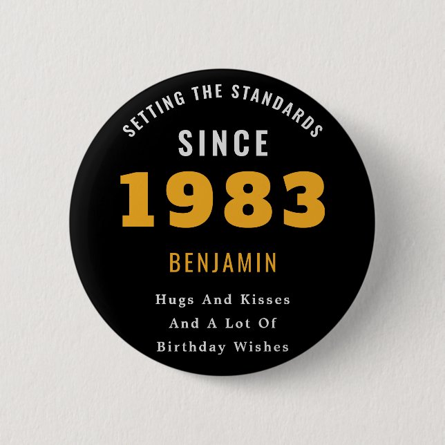 Macaron Rond 5 Cm 40e anniversaire Nom 1983 Black Gold Elegant Chic (Devant)