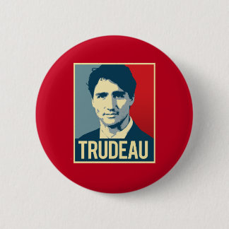 Macaron Rond 5 Cm Affiche de propagande de Trudeau - .png
