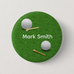 Macaron Rond 5 Cm Balle de golf et tee sur bouton d'herbe verte